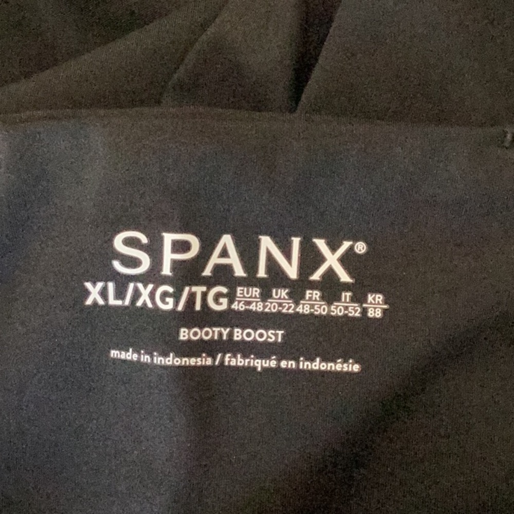 SPANX booty boost Black straight leg Pants - Picture 13 of 15